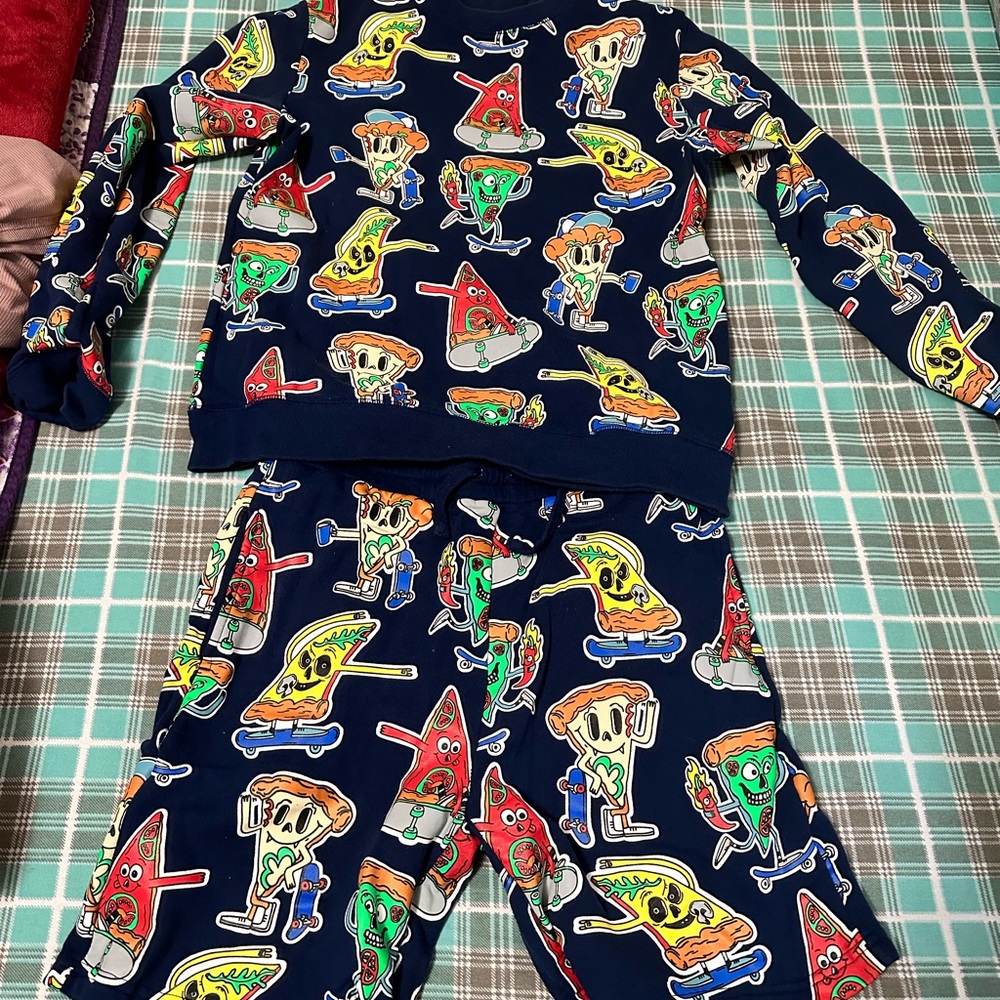 Stella McCartney boys 12 shorts and sweatshirt outfit